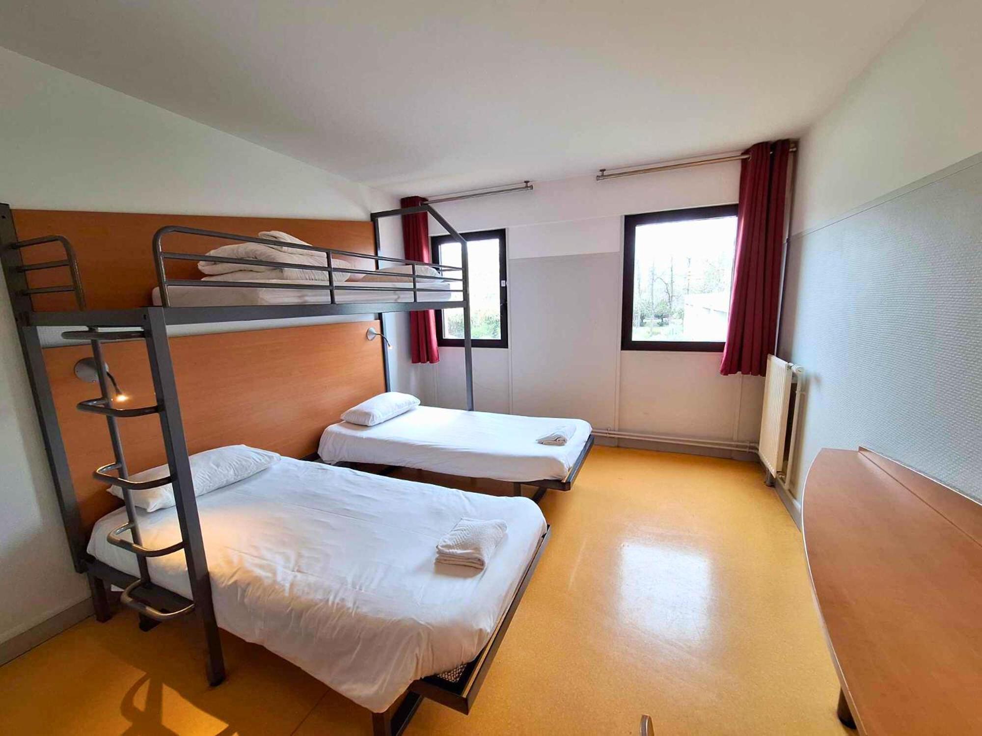 Cis De Champagne - Ethic Etapes Hotel Reims Kültér fotó