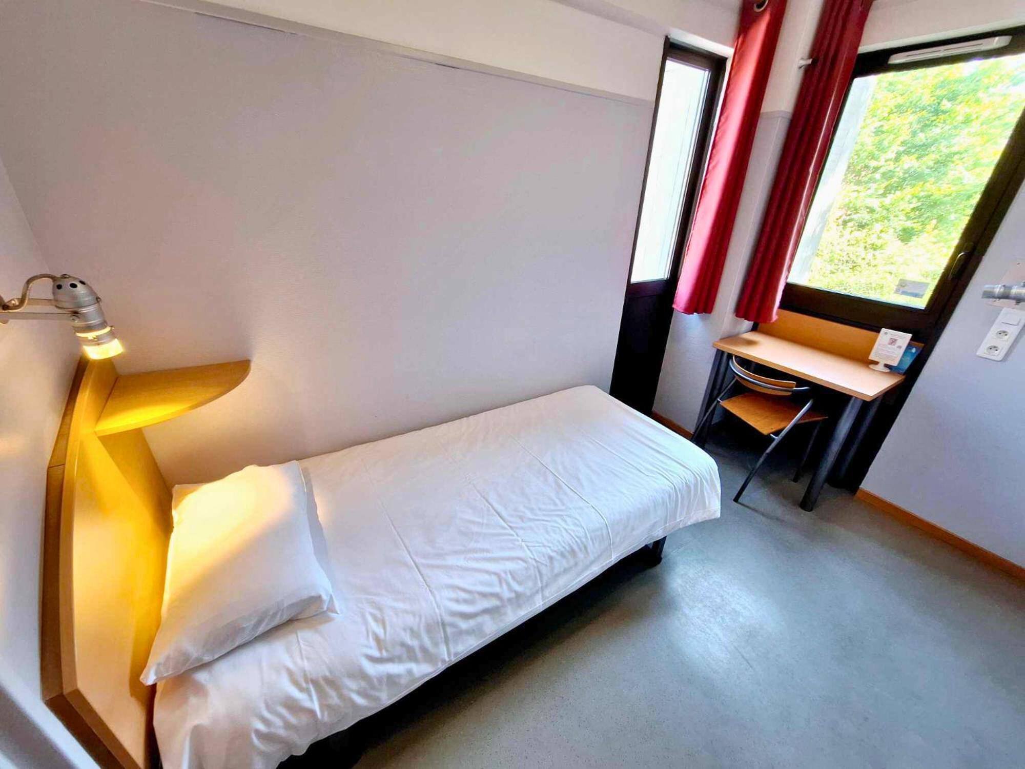 Cis De Champagne - Ethic Etapes Hotel Reims Kültér fotó